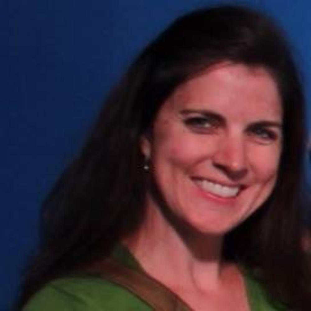 Meet your Posher, Caroline